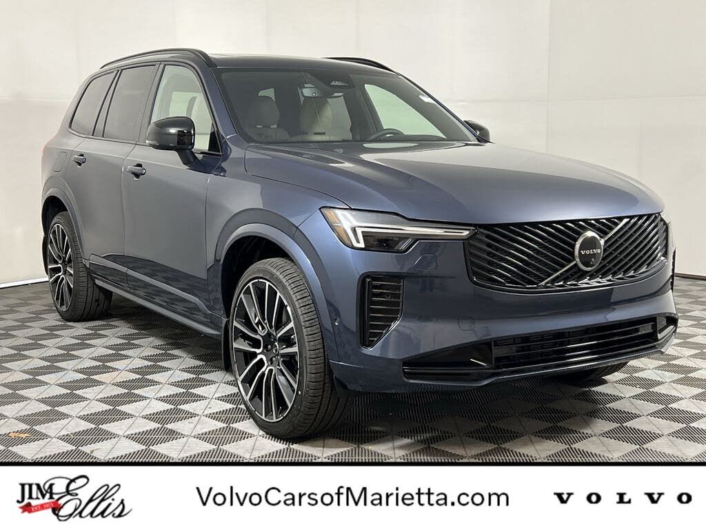 2026 Volvo XC90 B6 Ultra Dark 7-Passenger AWD