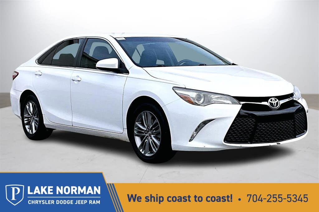 2015 Toyota Camry SE