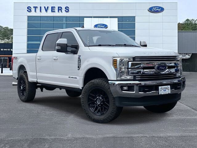 2019 Ford F-250 Super Duty Lariat Crew Cab 4WD