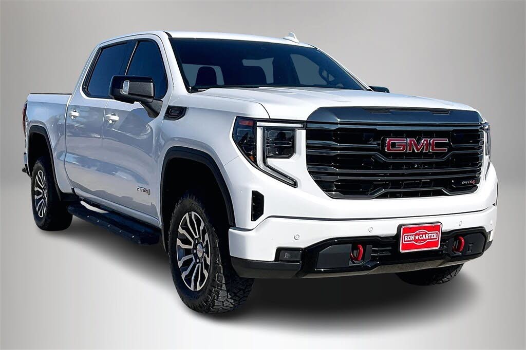 2022 GMC Sierra 1500 AT4 Crew Cab 4WD