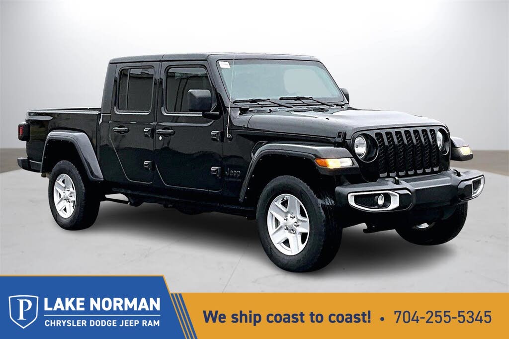 2022 Jeep Gladiator Sport Crew Cab 4WD