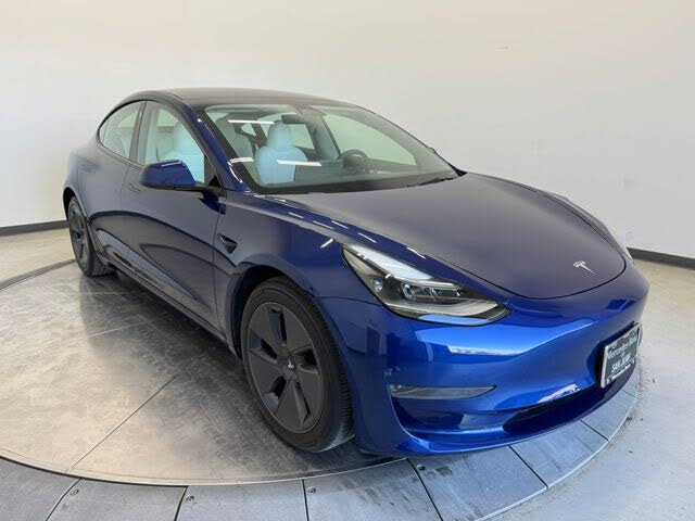 2023 Tesla Model 3 RWD
