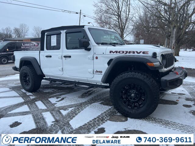 2024 Jeep Gladiator Mojave Crew Cab 4WD