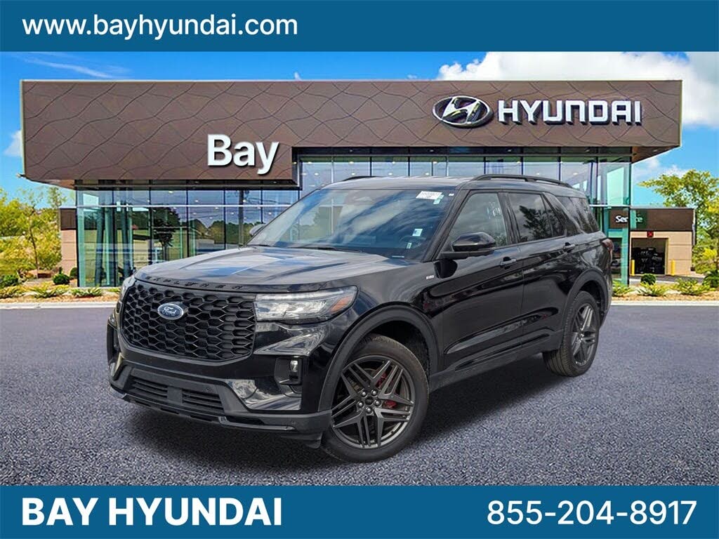 2025 Ford Explorer ST-Line AWD