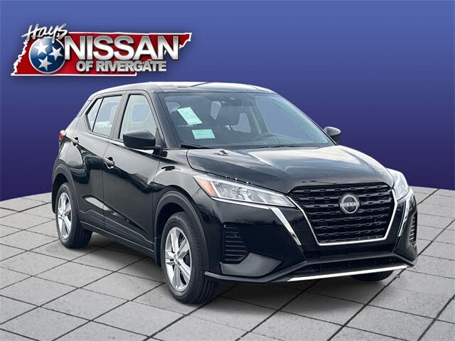 2025 Nissan Kicks Play S FWD