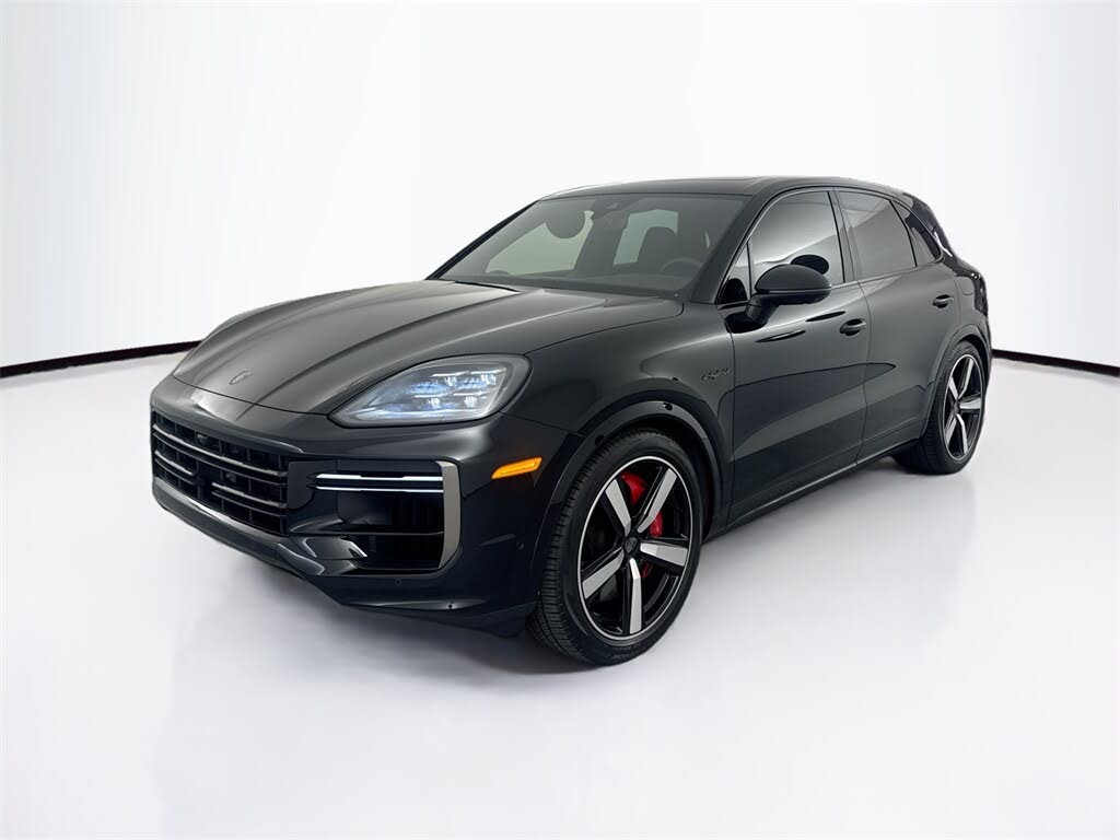 2025 Porsche Cayenne Turbo GT AWD