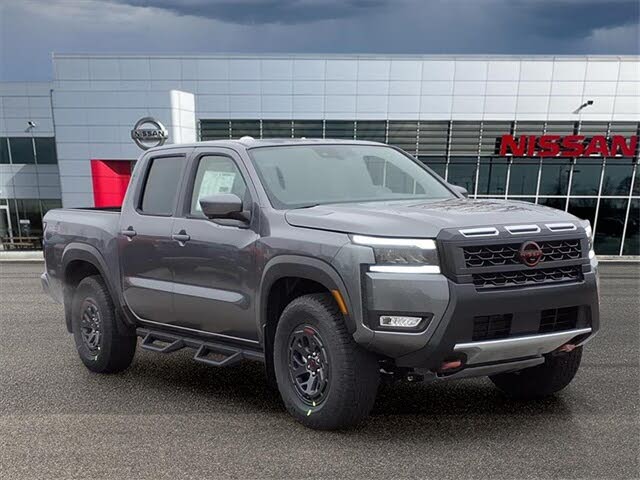 2026 Nissan Frontier PRO-4X Crew Cab 4WD