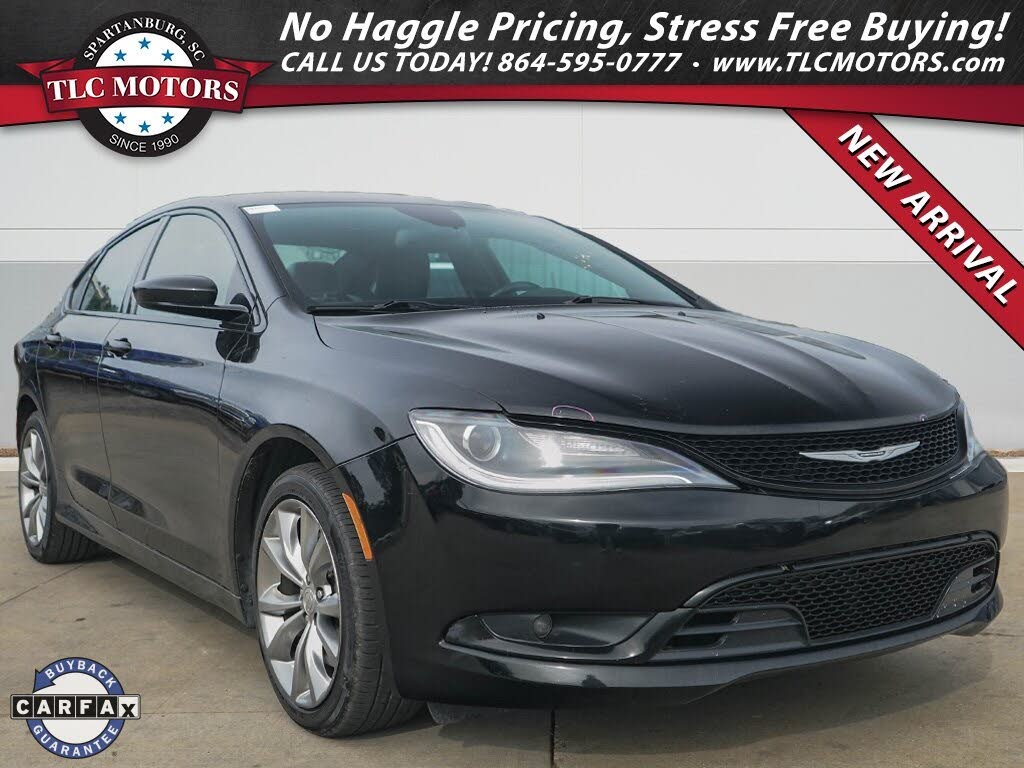 2015 Chrysler 200 S Sedan AWD