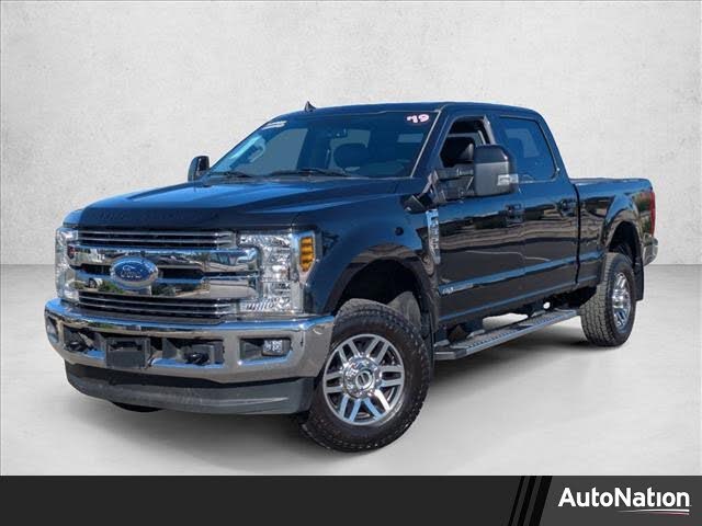 2019 Ford F-350 Super Duty Lariat Crew Cab 4WD
