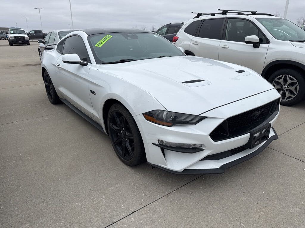 2019 Ford Mustang GT Premium Coupe RWD