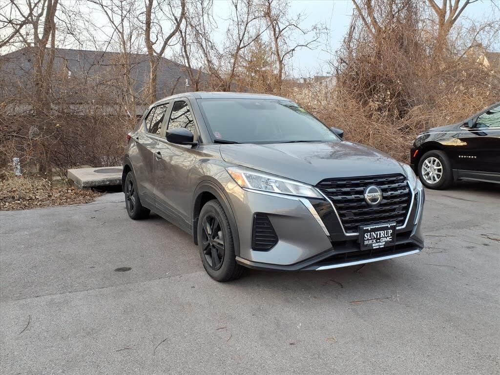 2021 Nissan Kicks S FWD