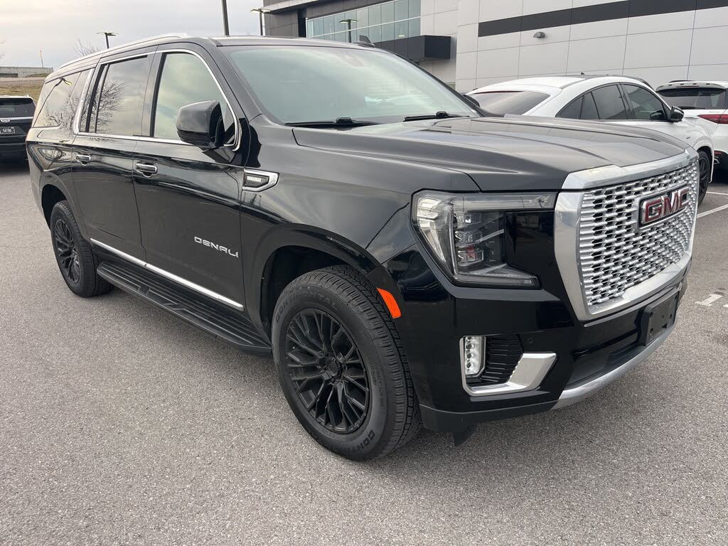 2022 GMC Yukon XL Denali 4WD