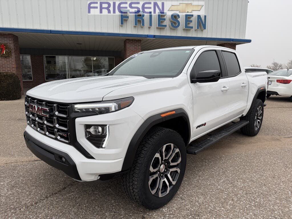 2024 GMC Canyon AT4 Crew Cab 4WD
