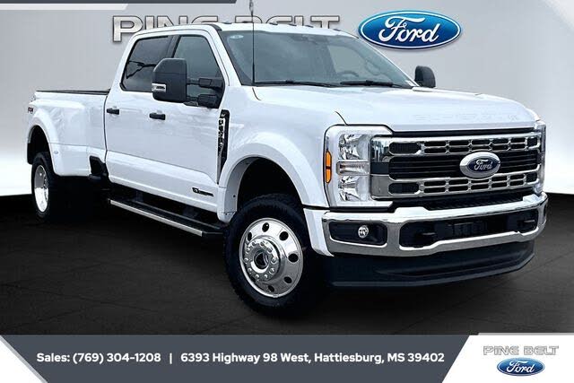2026 Ford F-450 Super Duty XLT Crew Cab LB DRW 4WD
