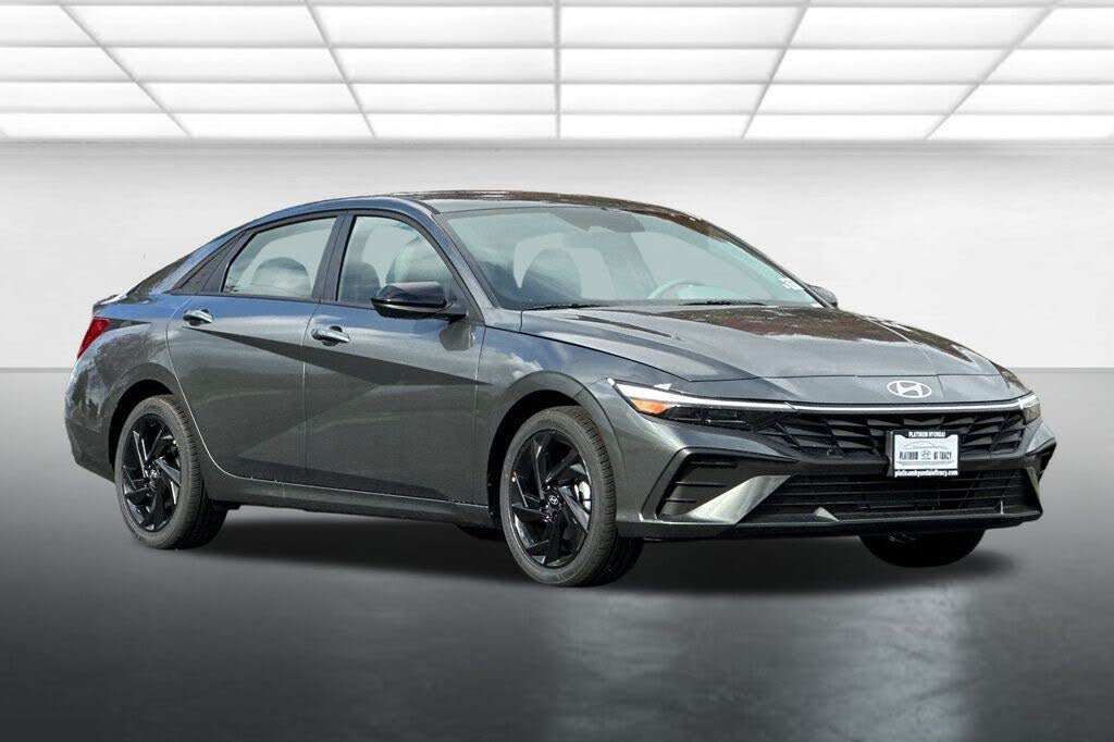 2026 Hyundai Elantra SEL Sport FWD