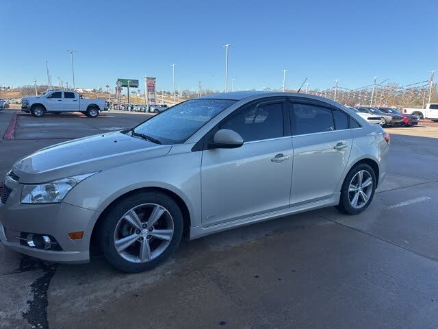 2012 Chevrolet Cruze 2LT Sedan FWD