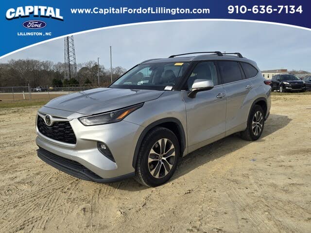 2022 Toyota Highlander XLE FWD