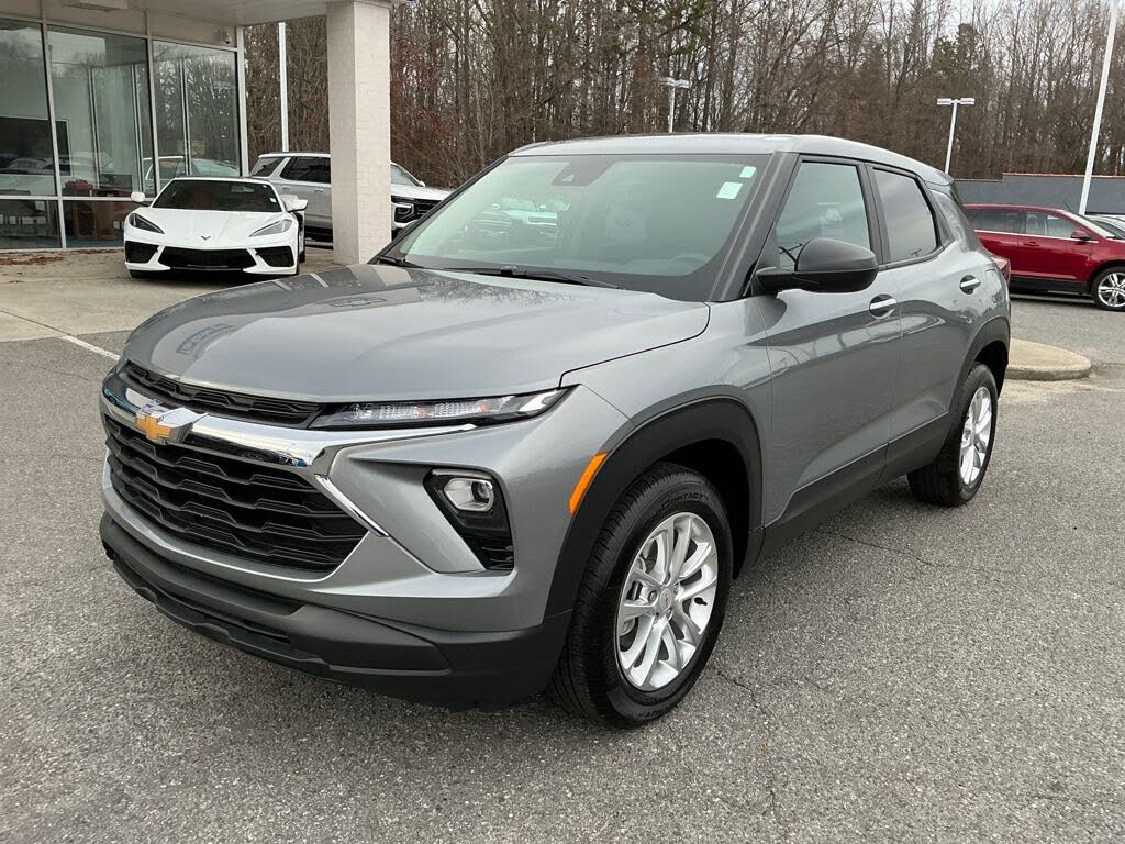 2025 Chevrolet Trailblazer LS FWD