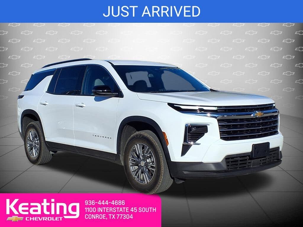 2025 Chevrolet Traverse LT FWD