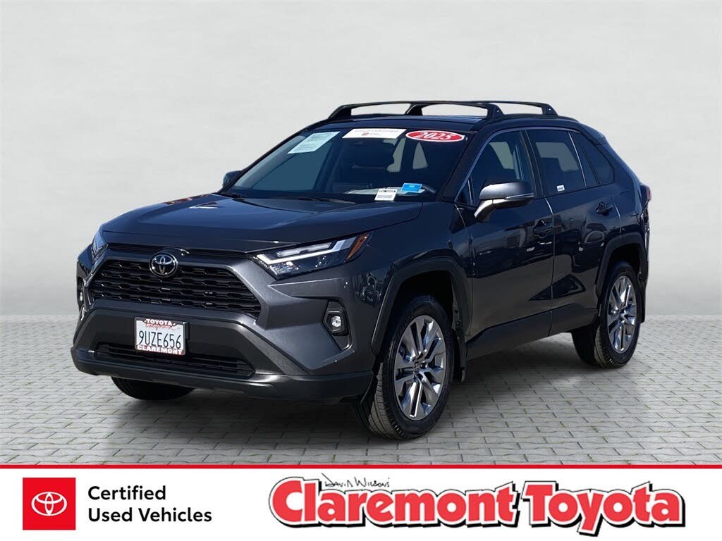 2025 Toyota RAV4 XLE Premium FWD