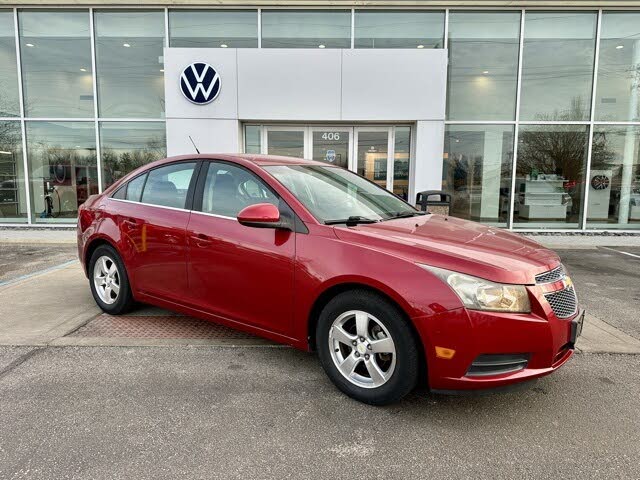 2011 Chevrolet Cruze 1LT Sedan FWD