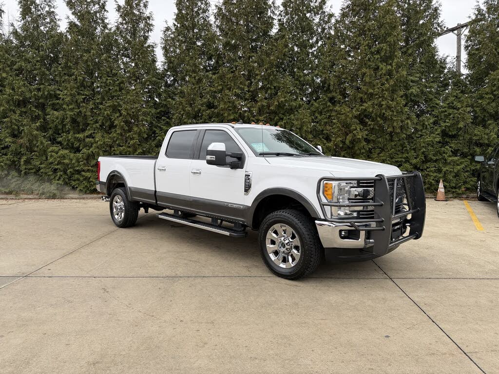 2019 Ford F-350 Super Duty Lariat Crew Cab 4WD