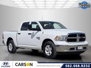 RAM 1500 Classic SLT Crew Cab RWD