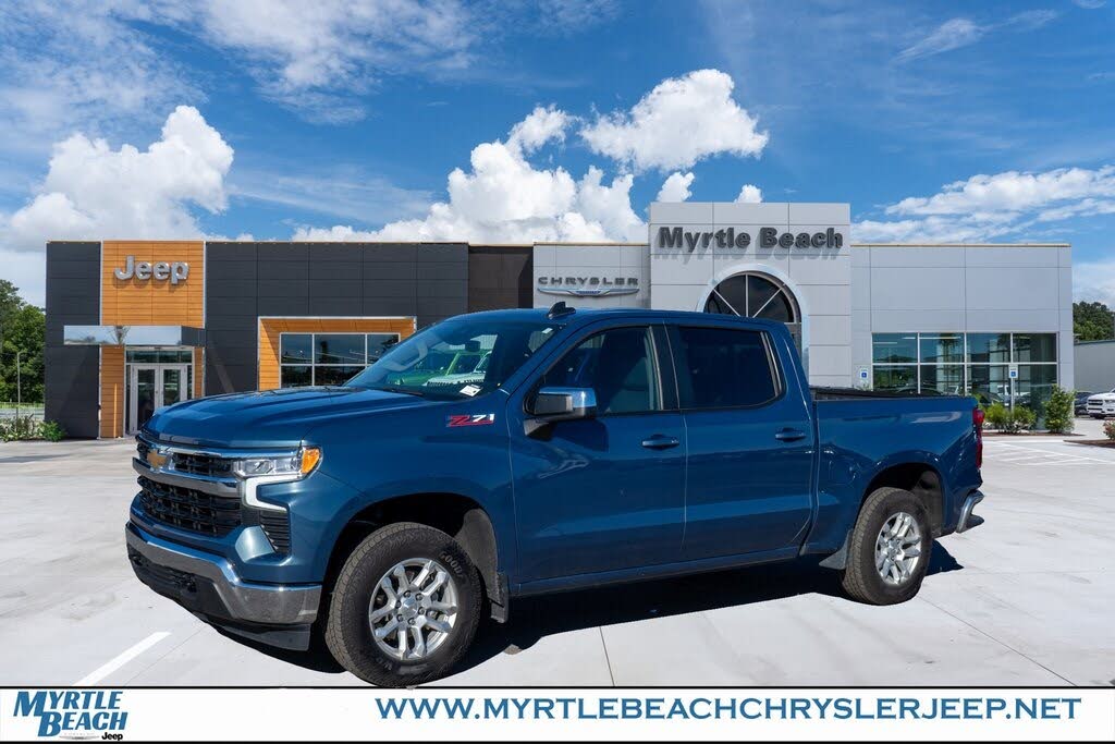 2024 Chevrolet Silverado 1500 LT Crew Cab 4WD