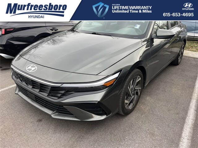 2024 Hyundai Elantra SEL FWD