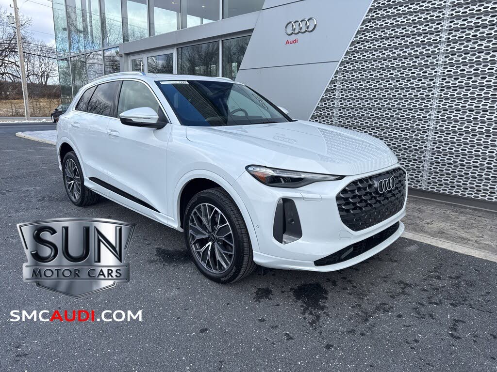 2025 Audi Q5 quattro Premium Plus 40 TFSI