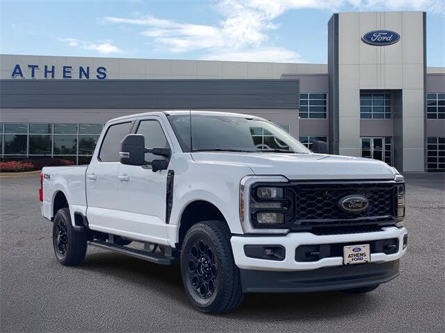 2026 Ford F-250 Super Duty XLT Crew Cab 4WD