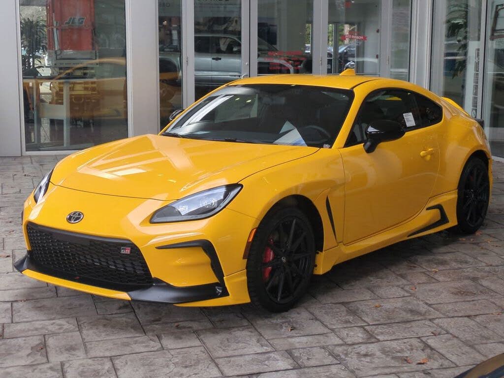 2026 Toyota GR86 Yuzu Edition RWD