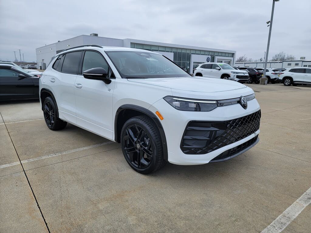 2026 Volkswagen Tiguan SE R-Line Black 4Motion