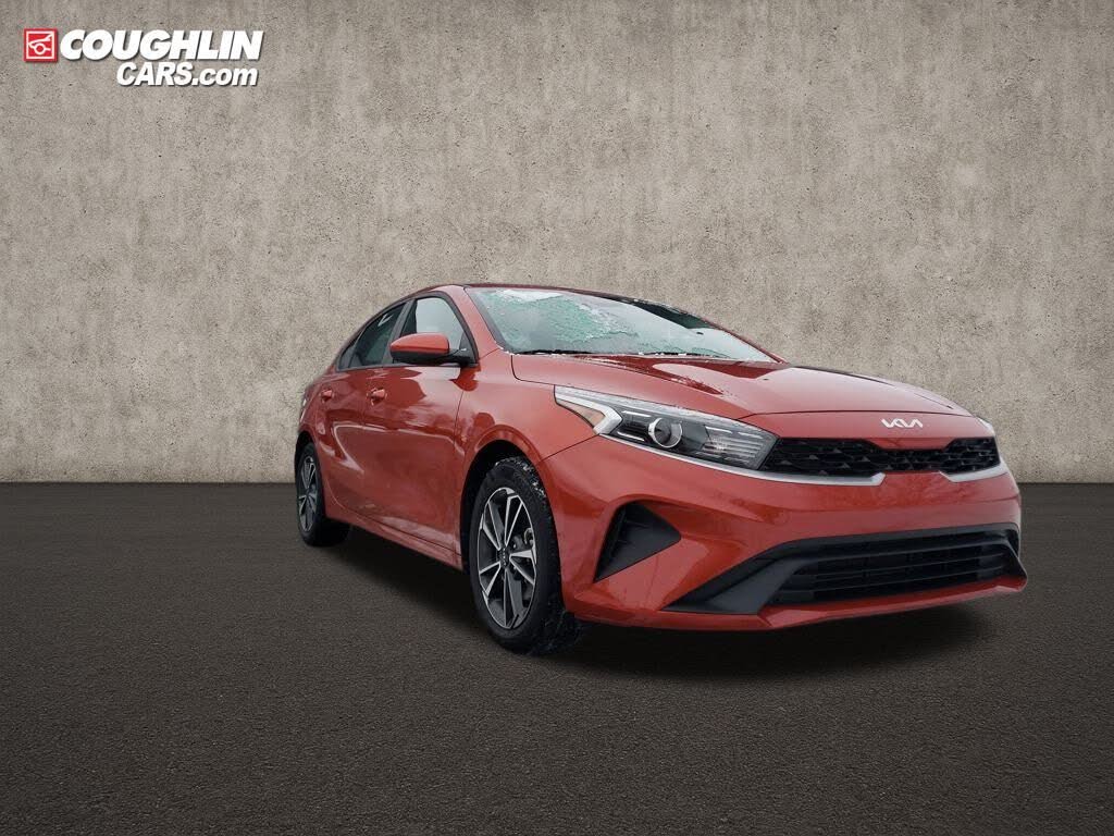 2022 Kia Forte LXS FWD