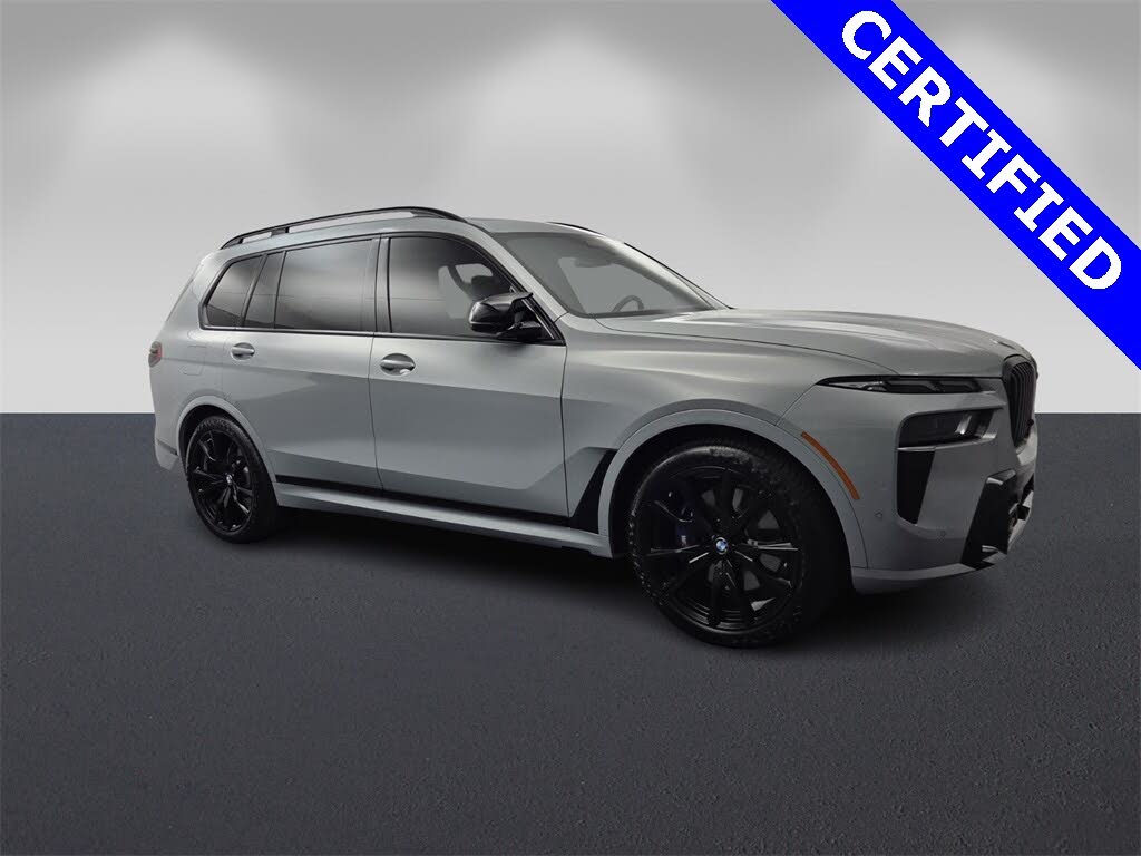 2023 BMW X7 M60i AWD