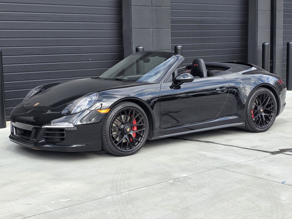 2015 Porsche 911 Carrera GTS Cabriolet RWD
