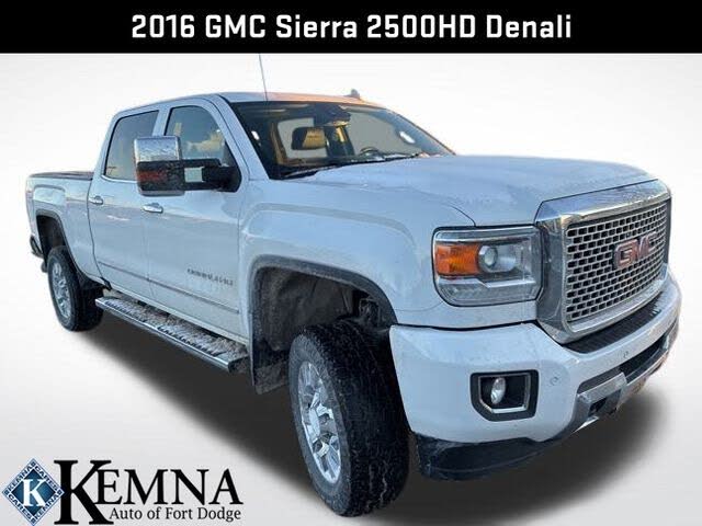 2016 GMC Sierra 2500HD Denali Crew Cab SB 4WD