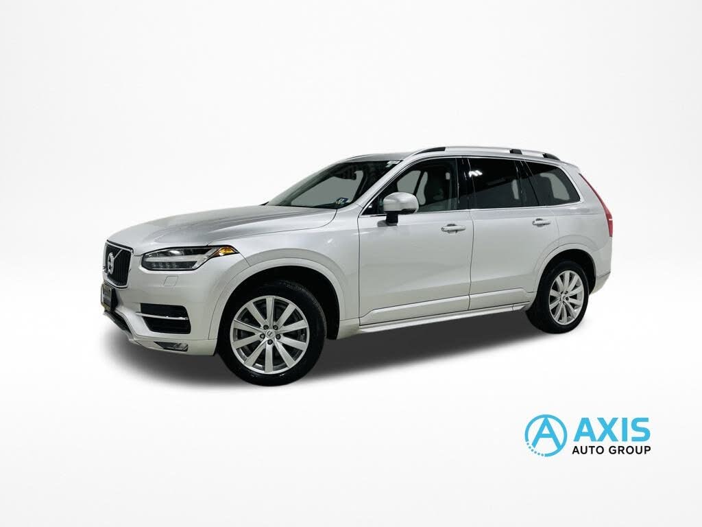 2016 Volvo XC90 T6 Momentum AWD