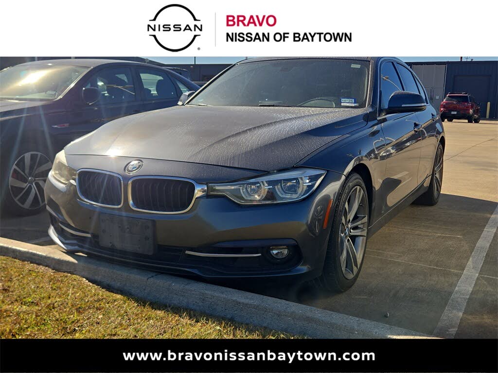 2017 BMW 3 Series 330i Sedan RWD