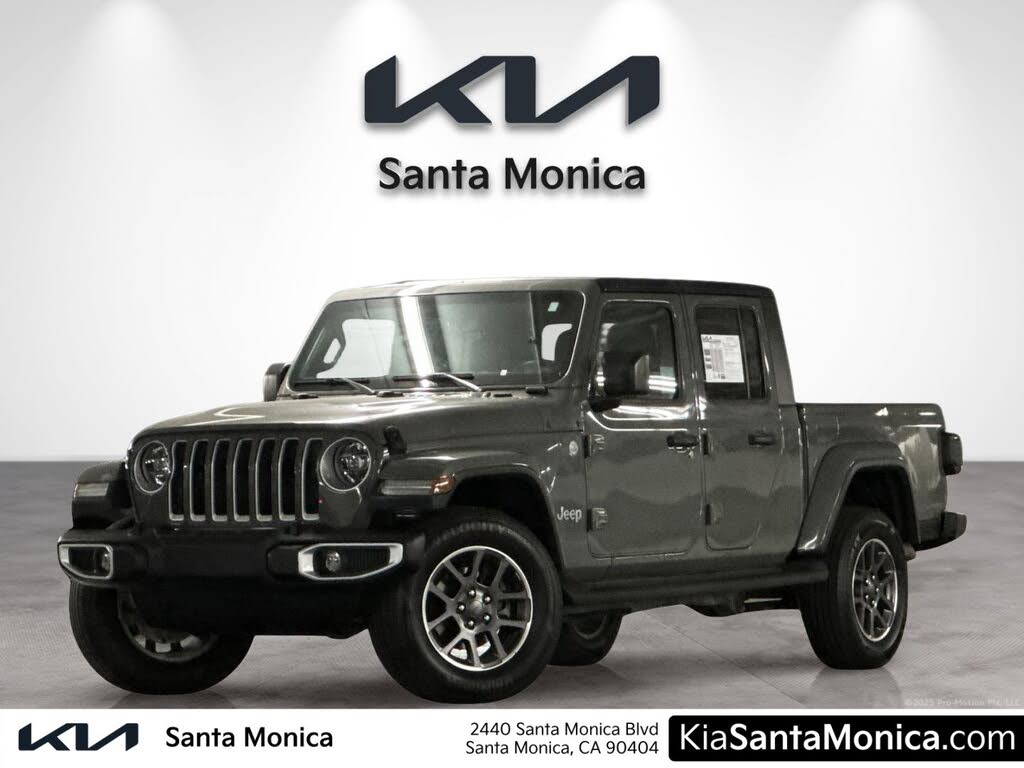 2020 Jeep Gladiator Overland Crew Cab 4WD