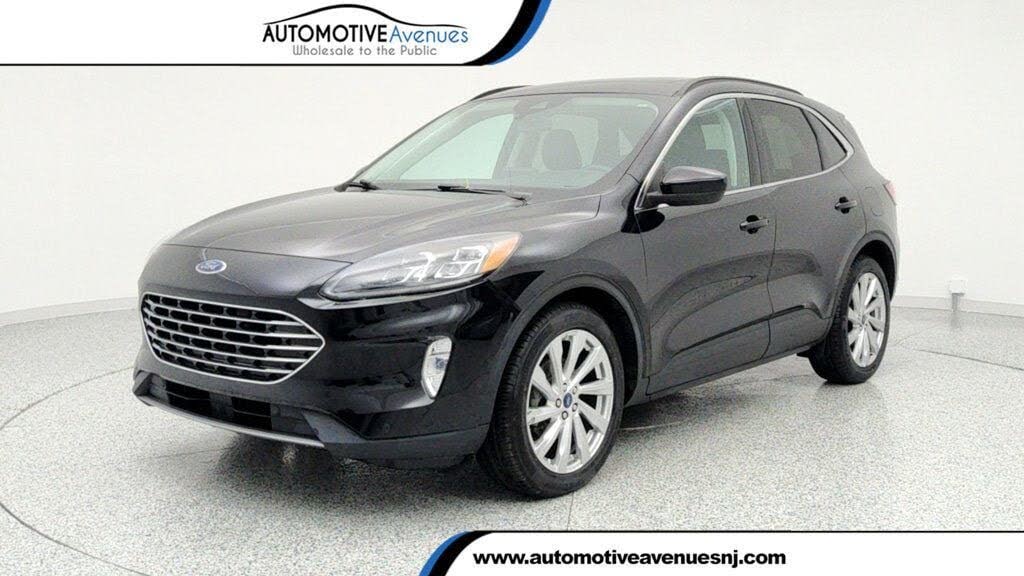 2021 Ford Escape Hybrid Titanium FWD