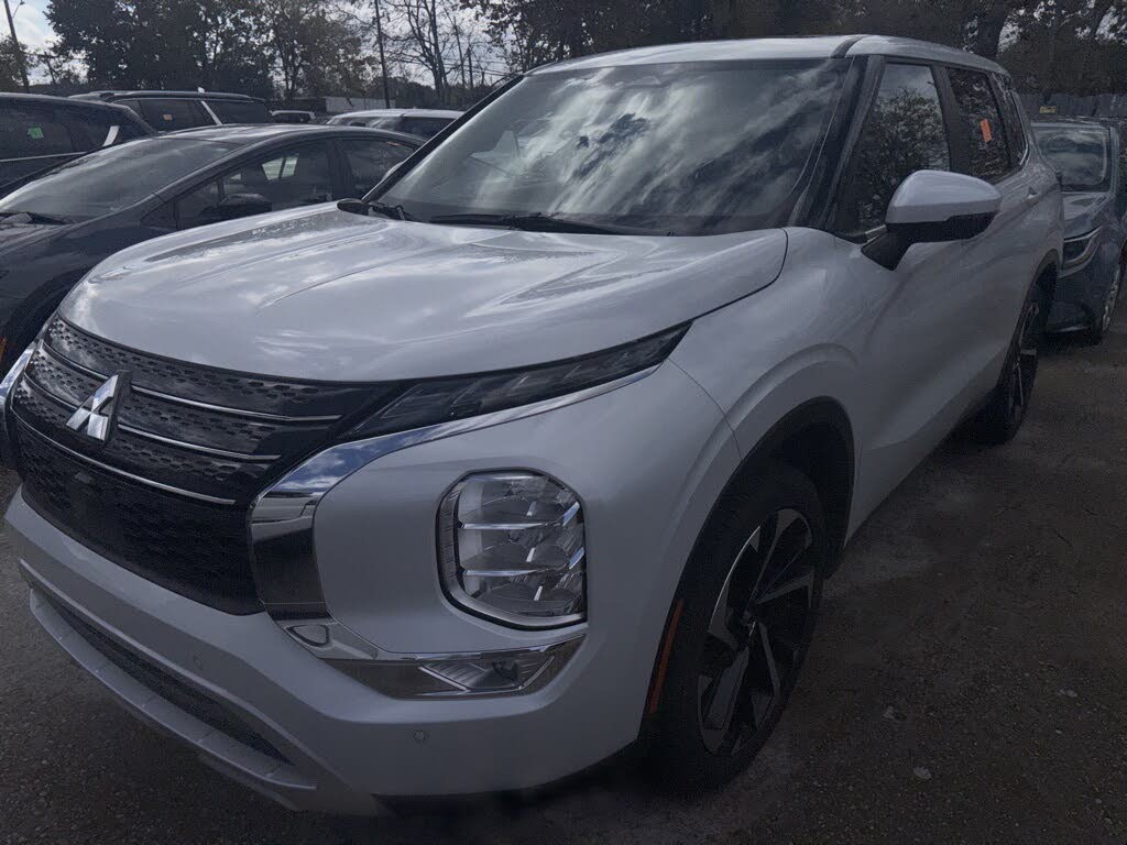 2024 Mitsubishi Outlander