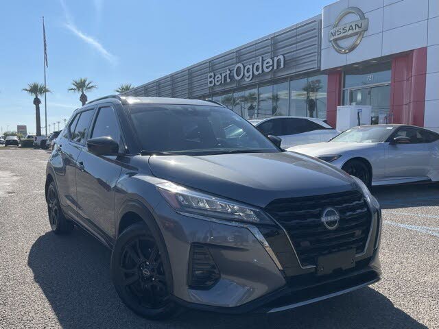 2024 Nissan Kicks SR FWD