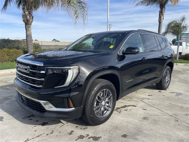 2025 GMC Acadia Elevation FWD