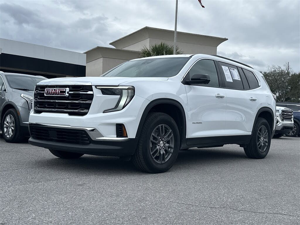 2025 GMC Acadia Elevation AWD