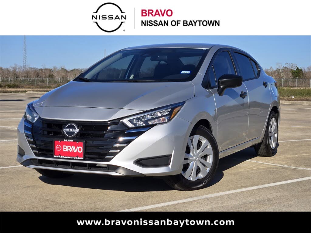 2025 Nissan Versa S FWD
