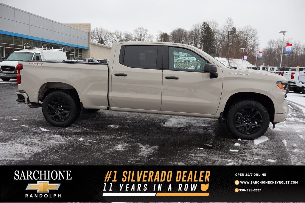 2026 Chevrolet Silverado 1500 Custom Crew Cab 4WD