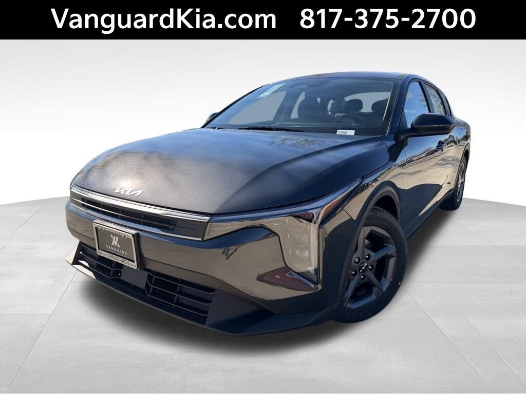 2026 Kia K4 LXS FWD