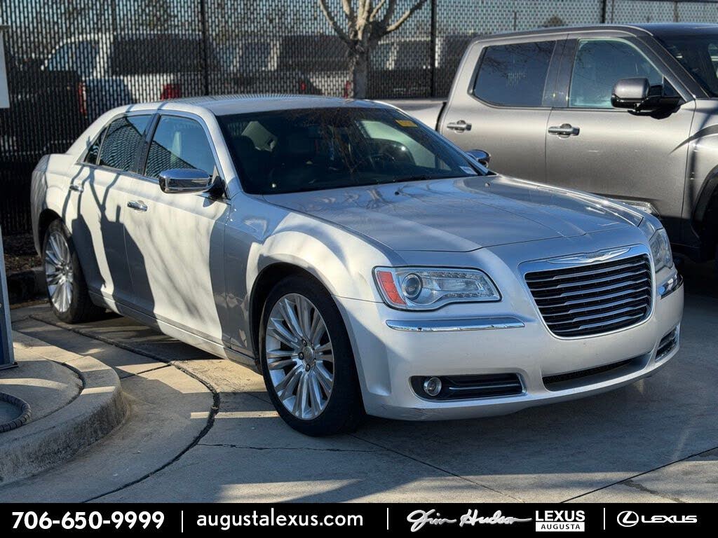 2012 Chrysler 300 C RWD