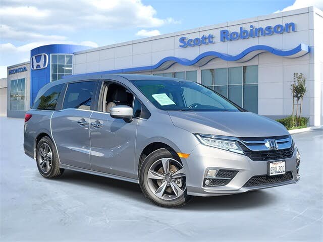 2018 Honda Odyssey Touring FWD
